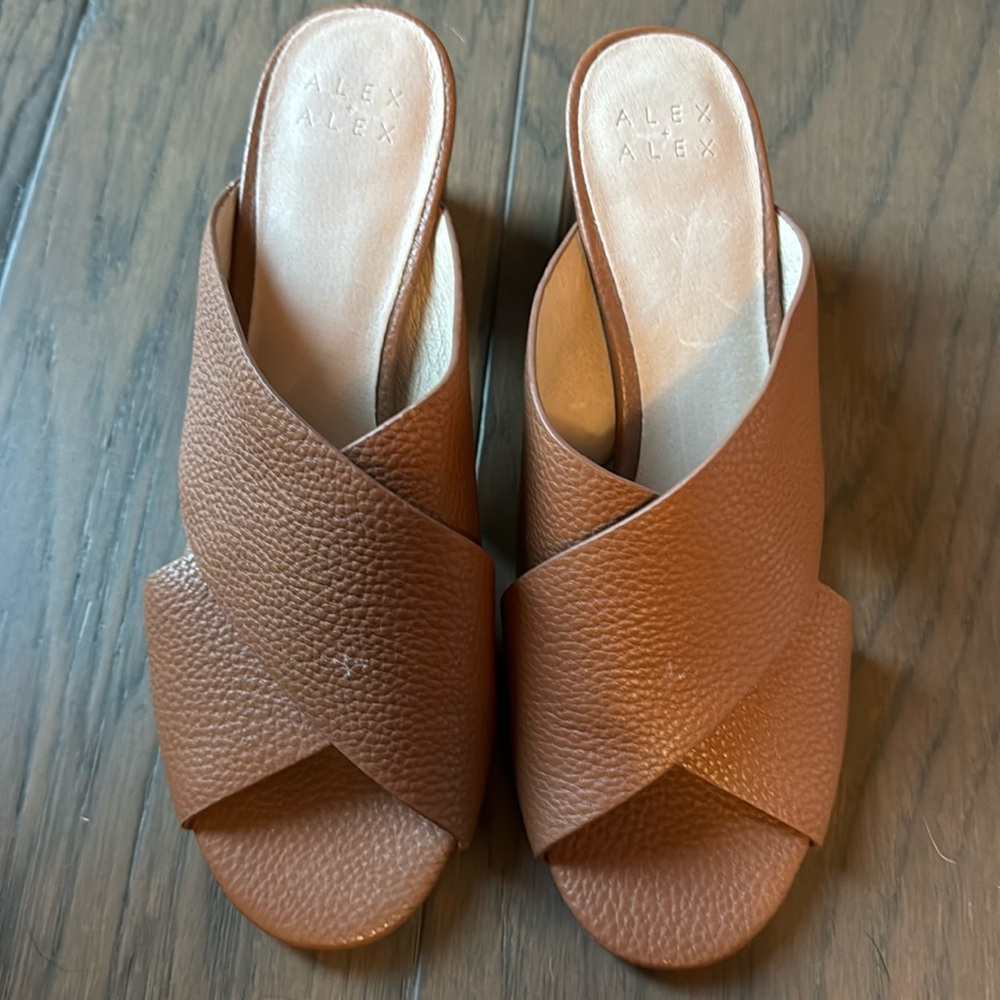 Alex + Alex Shoes Size 8